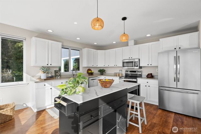 26605 NW Ansell Road NW, Poulsbo, WA 98370