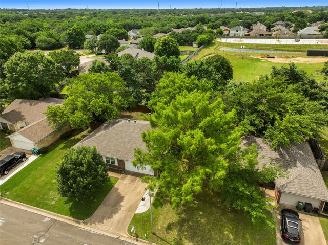 4108 Cypress Springs Drive, Arlington, TX 76001