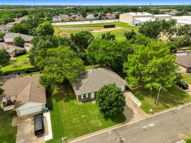 4108 Cypress Springs Drive, Arlington, TX 76001