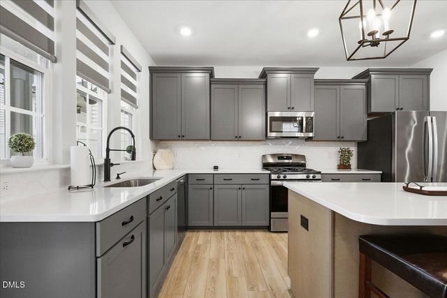 234 Pansy Park, Clayton, NC 27520