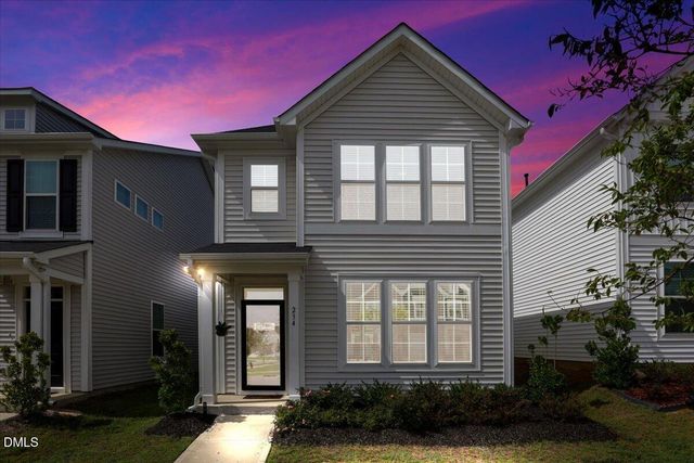 234 Pansy Park, Clayton, NC 27520