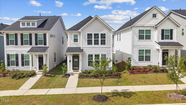 234 Pansy Park, Clayton, NC 27520
