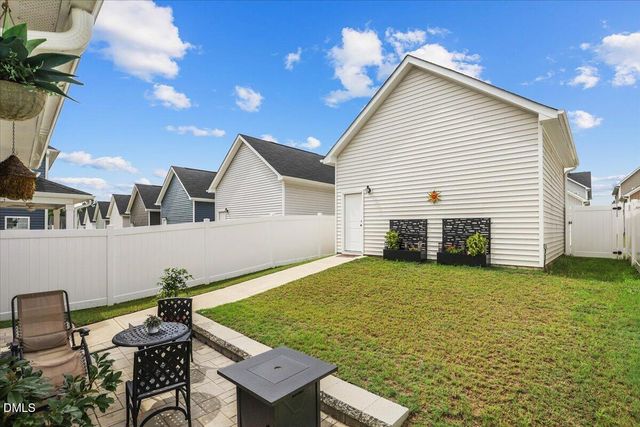 234 Pansy Park, Clayton, NC 27520