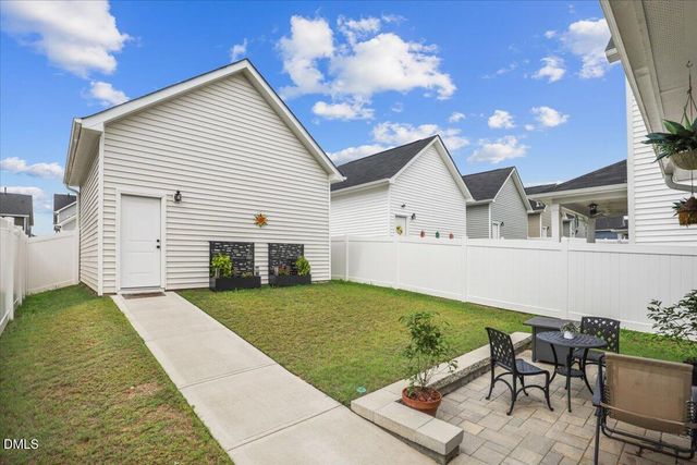 234 Pansy Park, Clayton, NC 27520