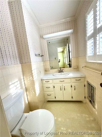 1904 Hamilton Drive, Sanford, NC 27330