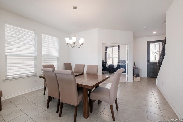 5230 Wolf Bane, San Antonio, TX 78261