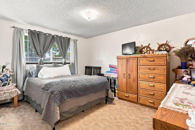 401 Morningside Street, Medford, OR 97501