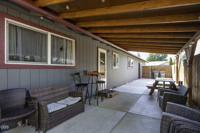 401 Morningside Street, Medford, OR 97501