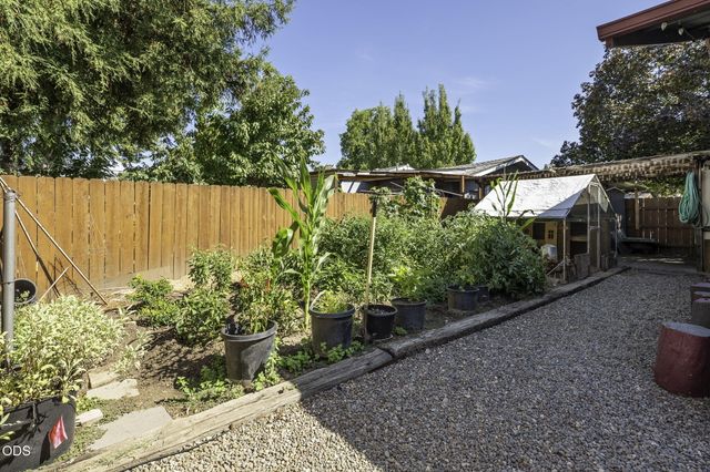 401 Morningside Street, Medford, OR 97501