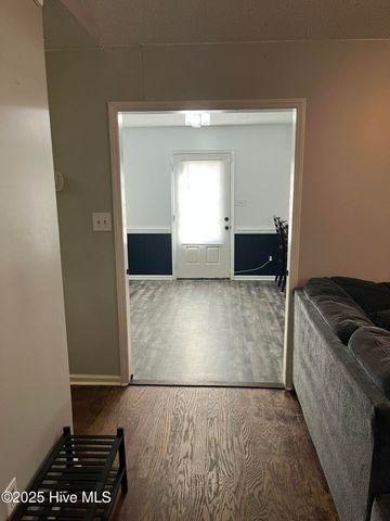 174 Core Road, Richlands, NC 28574