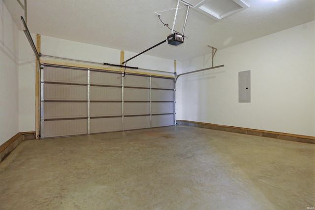 11344 Goshen Drive, Evansville, IN 47725