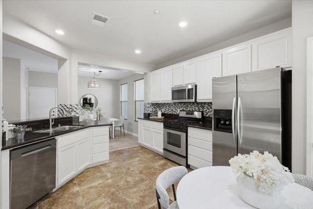 1113 Goddard Street, San Marcos, CA 92078