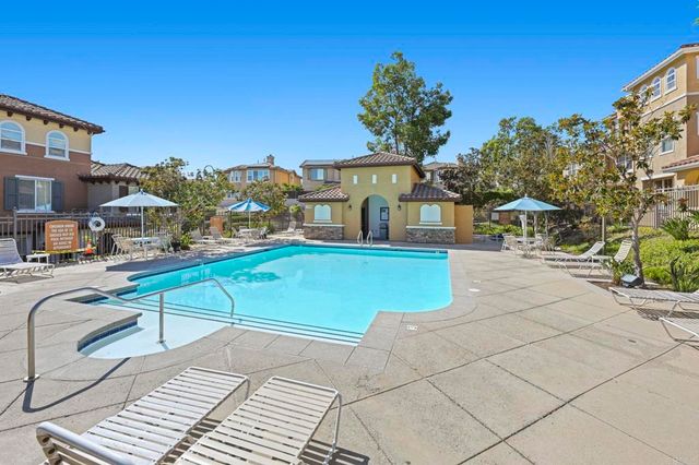 1113 Goddard Street, San Marcos, CA 92078