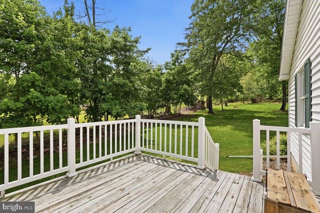 7941 HEDGESVILLE RD, Hedgesville, WV 25427
