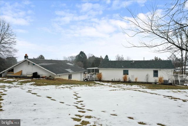 7941 HEDGESVILLE RD, Hedgesville, WV 25427