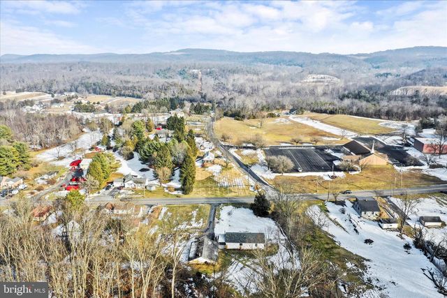 7941 HEDGESVILLE RD, Hedgesville, WV 25427