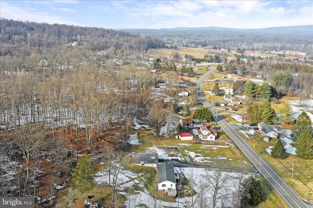 7941 HEDGESVILLE RD, Hedgesville, WV 25427