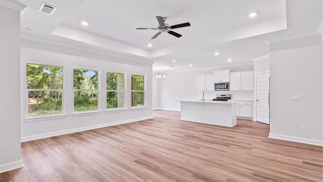 111 Creekridge Street, Headland, AL 36345