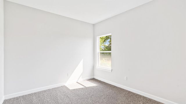 111 Creekridge Street, Headland, AL 36345