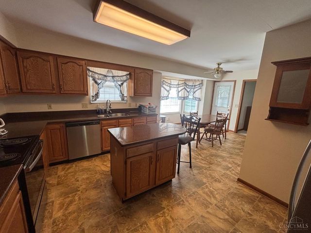 7109 Maple Creek Drive, Liberty Twp, OH 45044