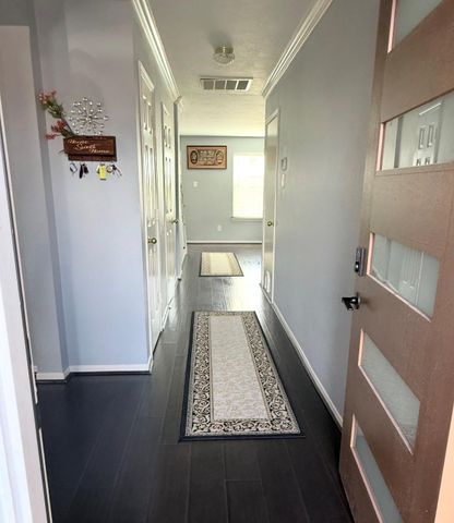 6211 Wimberly Knoll Court, Houston, TX 77084