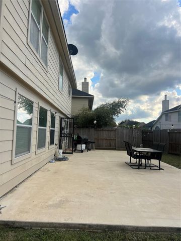 6211 Wimberly Knoll Court, Houston, TX 77084