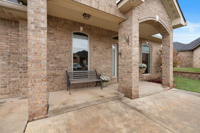 402 CEDAR MEADOW Circle, Amarillo, TX 79124