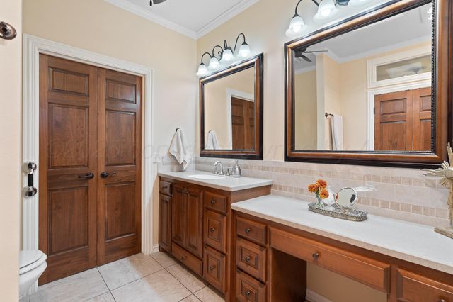 402 CEDAR MEADOW Circle, Amarillo, TX 79124