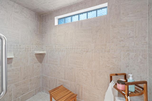 402 CEDAR MEADOW Circle, Amarillo, TX 79124