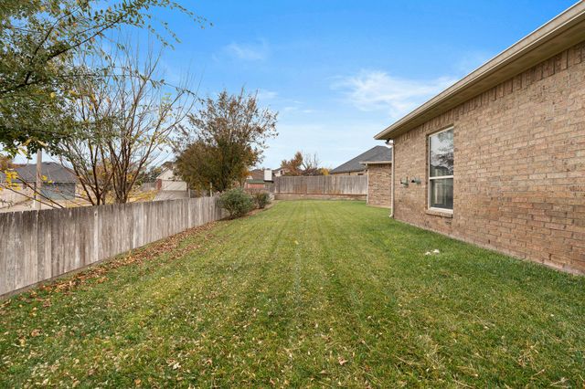 402 CEDAR MEADOW Circle, Amarillo, TX 79124