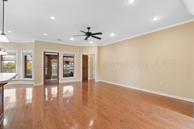 402 CEDAR MEADOW Circle, Amarillo, TX 79124