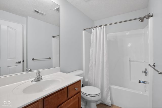 13857 Willesden Circle, Fishers, IN 46037