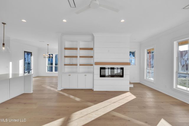 800 Arbor Point, Brandon, MS 39047