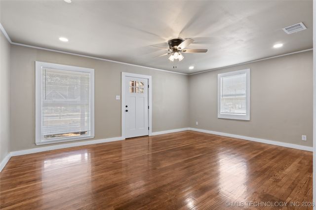 1312 N 3rd Avenue W, Durant, OK 74701