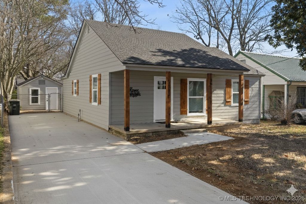 1312 N 3rd Avenue W, Durant, OK 74701