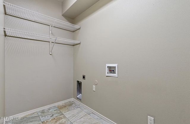 5501 N Stanton Street 7, El Paso, TX 79912