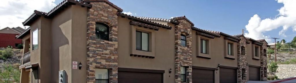 5501 N Stanton Street 7, El Paso, TX 79912