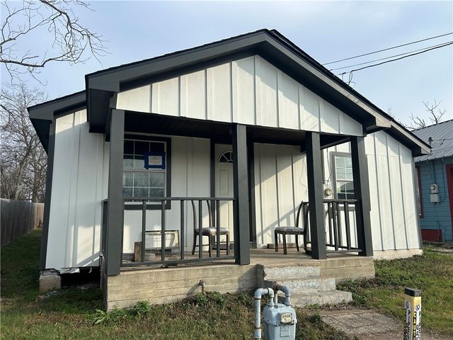 507 North Sims Avenue, Bryan, TX 77803