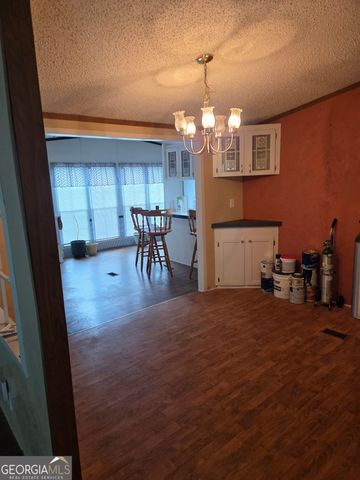 453 Lake Drive, Manchester, GA 31816