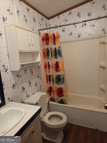 453 Lake Drive, Manchester, GA 31816