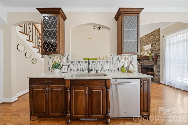 8040 Young Road, Hickory, NC 28602