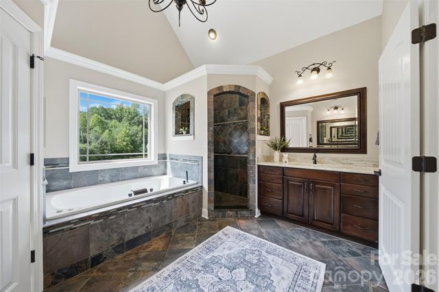 8040 Young Road, Hickory, NC 28602