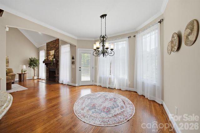 8040 Young Road, Hickory, NC 28602