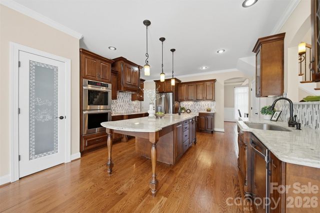 8040 Young Road, Hickory, NC 28602