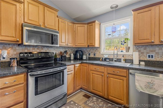 212 Loxley Lane, Sanford, NC 27330