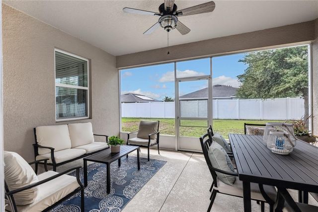 37102 SCENIC BLUFF DRIVE, Grand Island, FL 32735