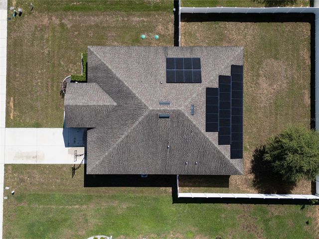 37102 SCENIC BLUFF DRIVE, Grand Island, FL 32735
