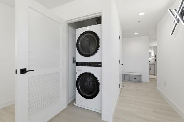 38 N Almaden Boulevard 611, San Jose, CA 95110