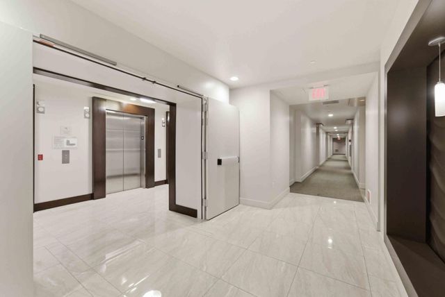 38 N Almaden Boulevard 611, San Jose, CA 95110