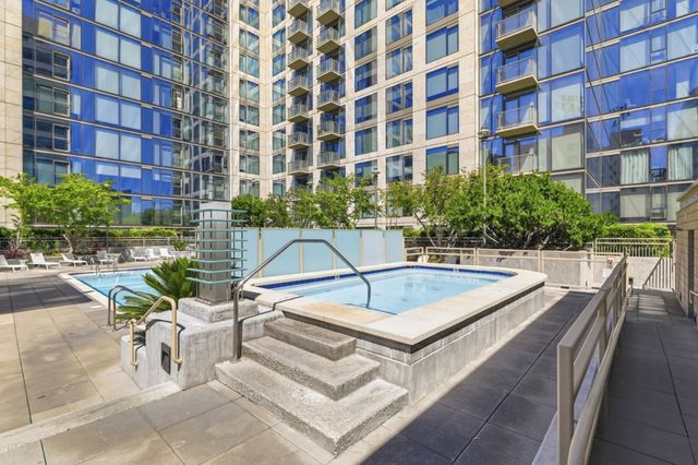 38 N Almaden Boulevard 611, San Jose, CA 95110